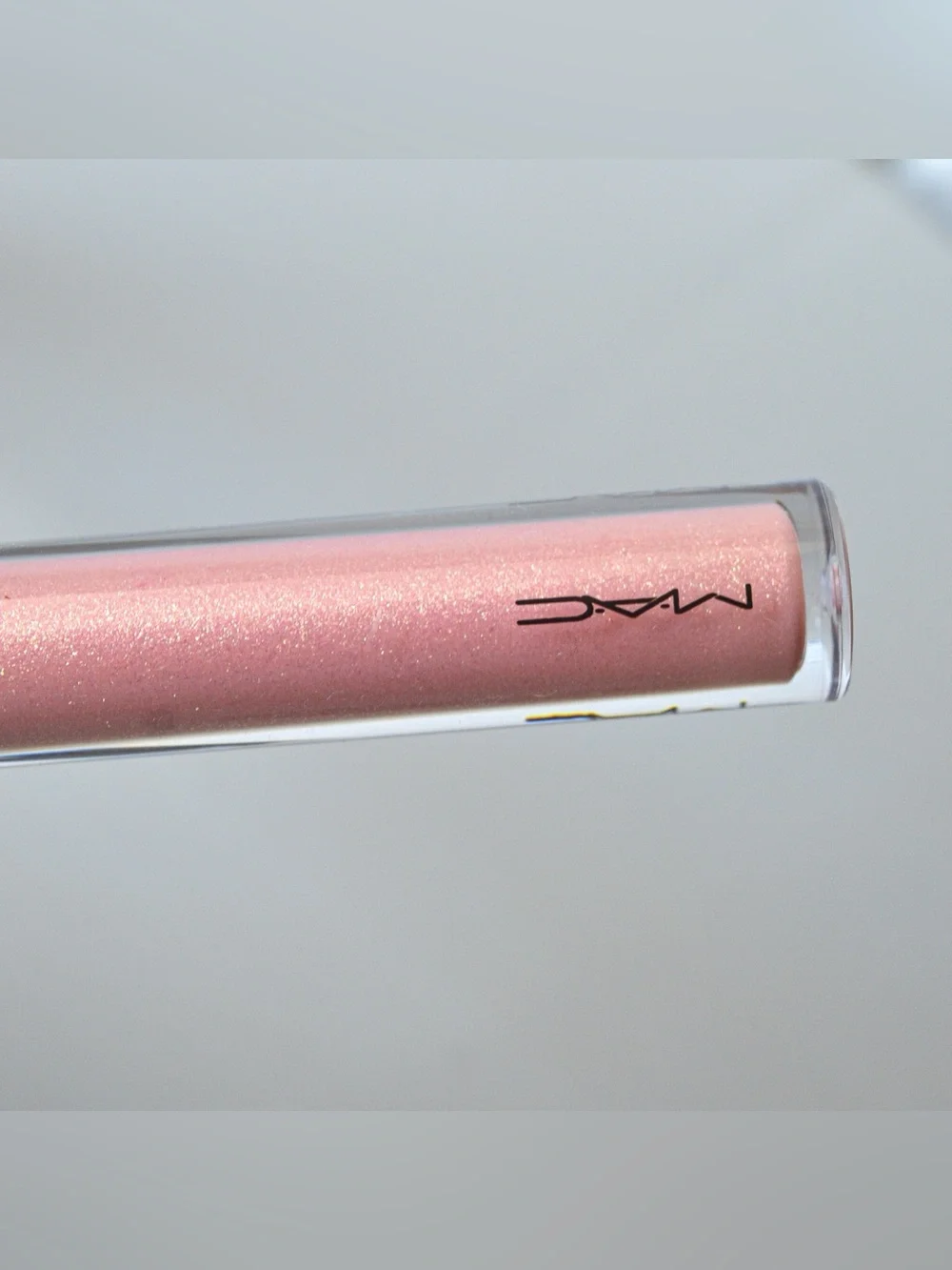 MAC Cosmetics Dazzleglass Lipgloss *SOFT DAZZLE* Limited Edition Pale Pink BNIB